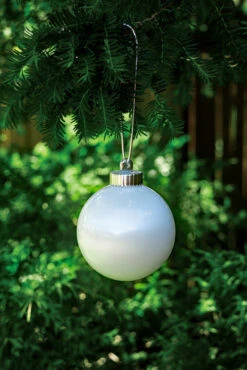 Illuminating White Outdoor LED Pulsing 5"" Globe - Battery Powered Light Sensor -Christmas Decoration Discount WP500 daylight 2