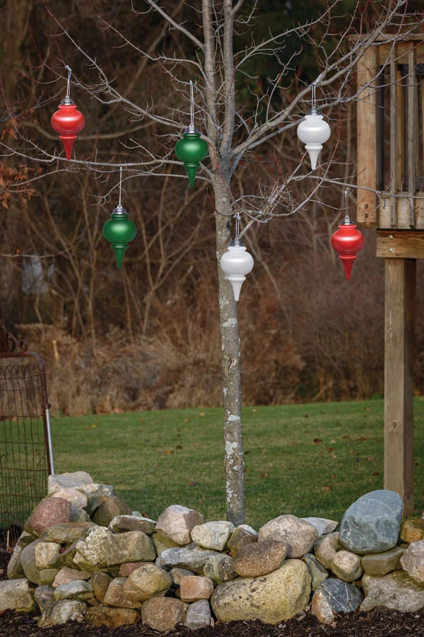 Illuminating Green Outdoor LED Pulsing 10" Finial - Battery Powered Light Sensor 2 Illuminating Green Outdoor LED Pulsing 10" Finial - Battery Powered Light Sensor - Image 2