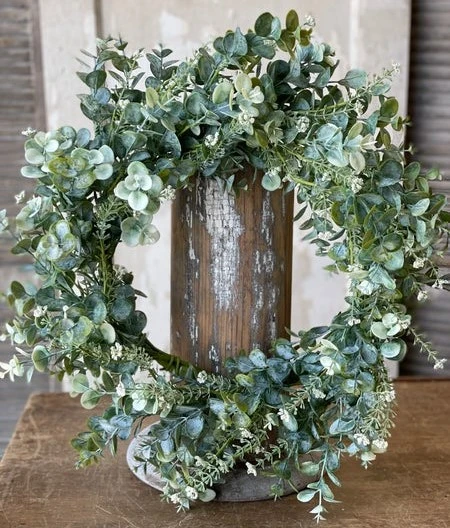 Alder Eucalyptus Wreath - 22 Inch