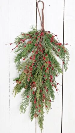 Holiday Teardrop - Evergreen Pine With Red Pip Berries - 30 Inch